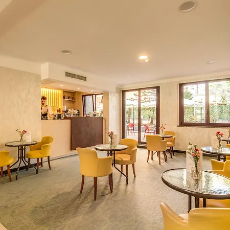 Szálloda Warmthotel 4*