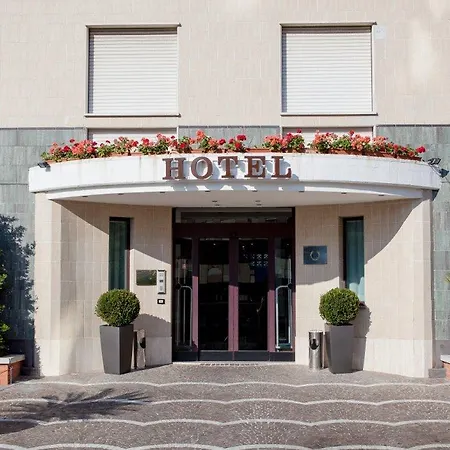 Hotel Warmthotel 4*