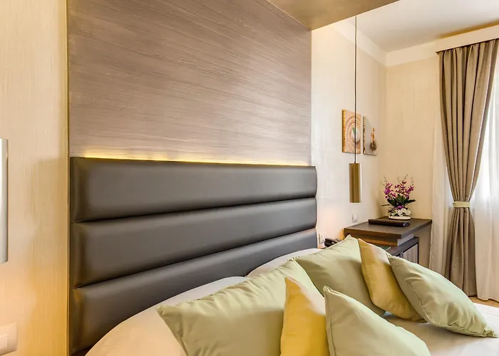 Warmthotel Hotel Roma