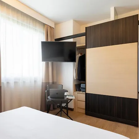 Warmthotel 4* Rzym