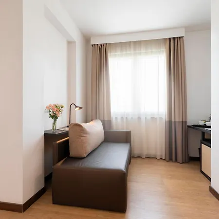 Warmthotel Hotel Rzym
