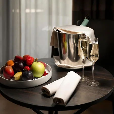 Hotel Warmthotel
