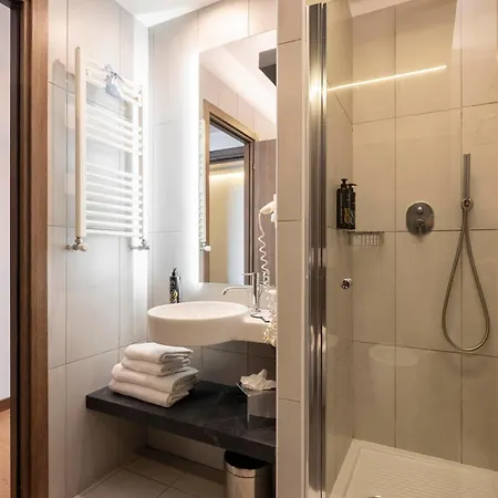 Warmthotel 4*