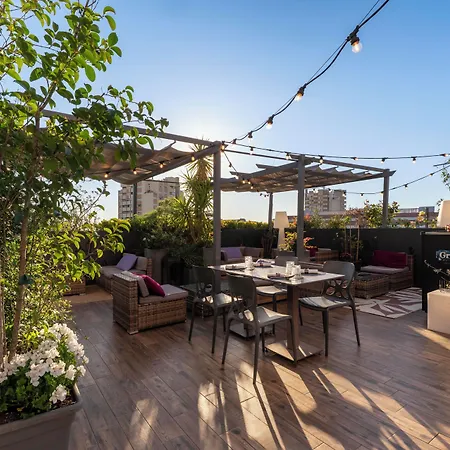 Warmthotel Hotel 4*